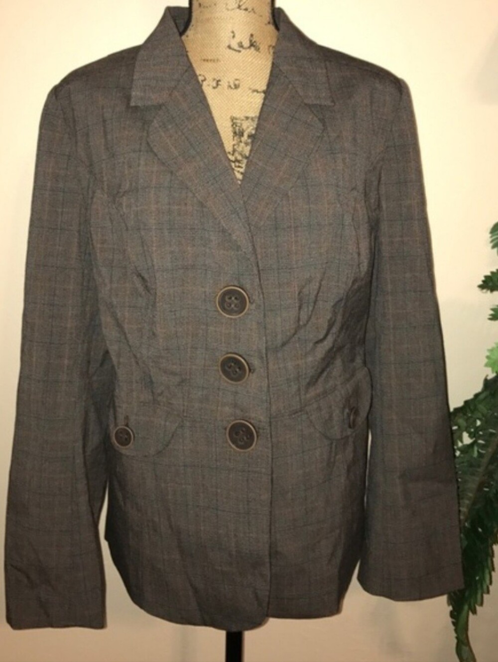 Lane Bryant blazer, 18W, brown plaid with teal blue accent lines